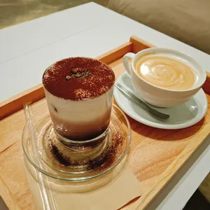 카페 어젠 사진 1