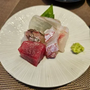 우석정 사진