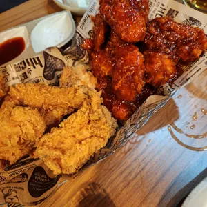 BHC치킨 사진 1