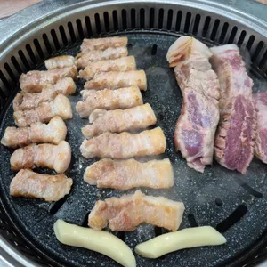 맛찬들 왕소금구이 사진