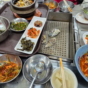 등대굴집 사진