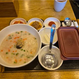 본죽 사진