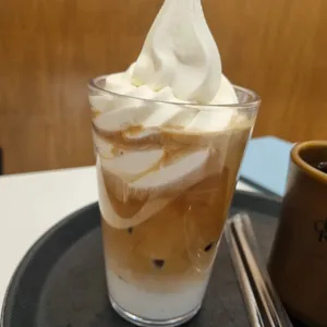 책발전소 사진