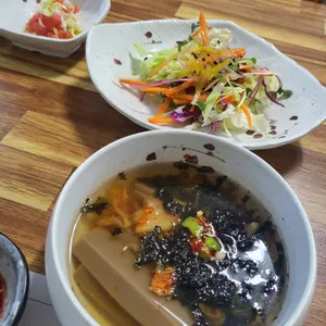 송이네밥상 사진