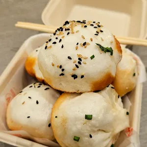 구오 사진