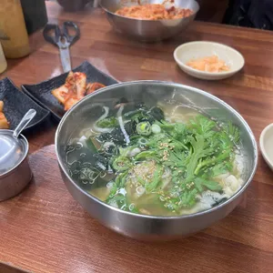 초량밀면 사진