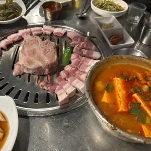 깡촌흑돼지 사진