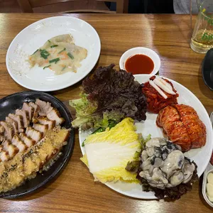 한양마늘보쌈 사진