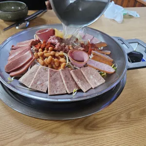 초롱이고모부대찌개 사진 1