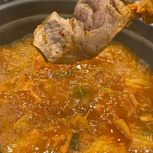 백채김치찌개 사진