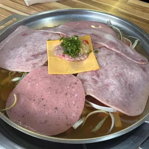 이태리부대찌개 사진