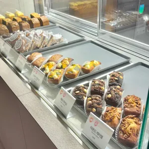인터랙트 리뷰 사진