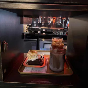 메일룸 대표 사진