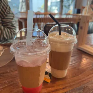 목카페 사진 2