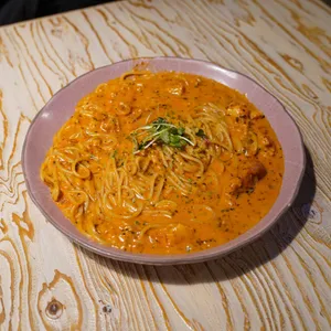 로니로티 사진