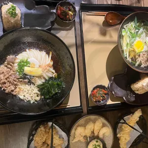 우동이완성되다 사진