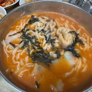 평양칼국수 사진