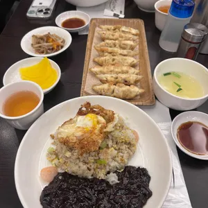 홍명 사진