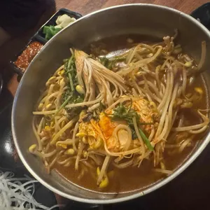 고래총각 사진