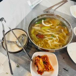청수굴집수산 사진