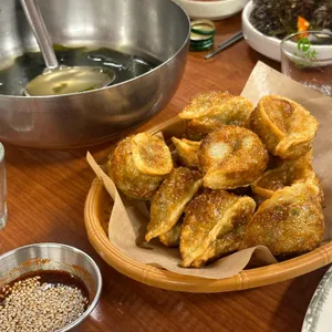 돌곰네 사진