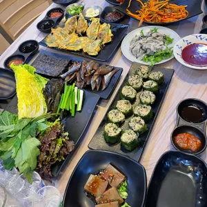 점심밥상 저녁술상 사진