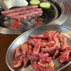 흑우정 사진