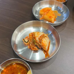 평이담백뼈칼국수 사진