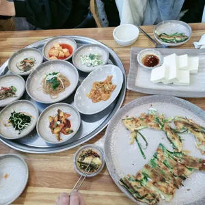 기와골 맷돌순두부 사진