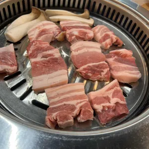 소문난촌돼지 사진