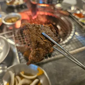 김연탄 사진