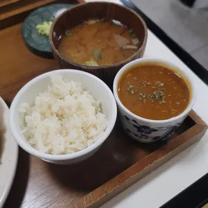 탐돈 사진