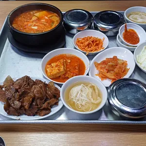 감나무집 기사식당 사진 1