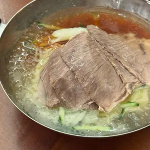 동면식밀면 사진