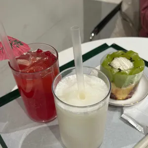 퍼스트커피랩 사진