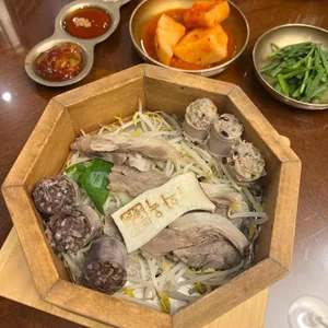 청와옥 사진