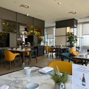 안다즈서울강남 조각보 사진 2