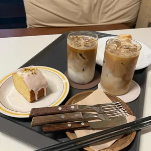 브론즈 베이커리 사진