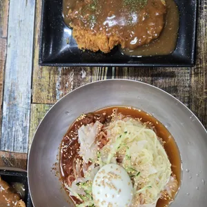 오미자밀면 사진