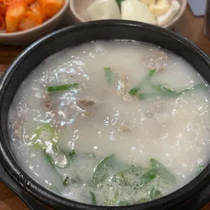 더도이 종가집 돼지국밥 사진