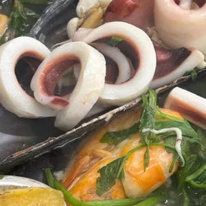 조개진 사진