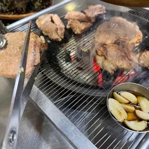 참숯주먹고기 사진 2