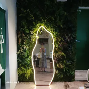 지하102호 리뷰 사진