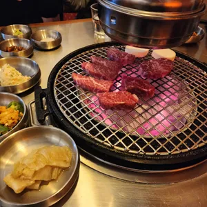 우상화로구이 사진
