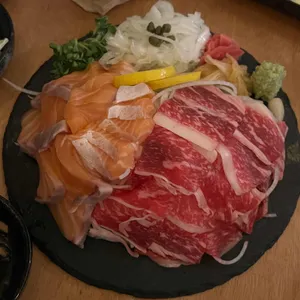 세번째 연어 사진
