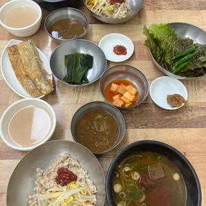 자갈치 보리밥 선지국 사진
