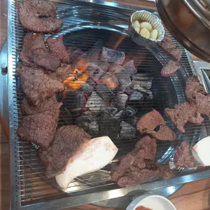 한근더한근 사진