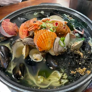 이랑수산생국수 사진