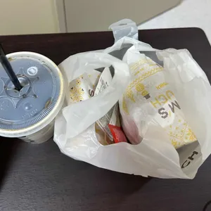 맘스터치 사진