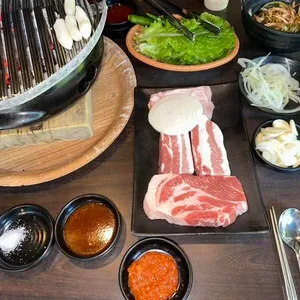 화기애애 사진